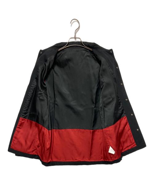 JohnUNDERCOVER（ジョンアンダーカバー）JohnUNDERCOVER (ジョンアンダーカバー) バックプリントコーチジャケット ブラック サイズ:1の古着・服飾アイテム