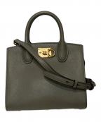 Salvatore Ferragamoサルヴァトーレ フェラガモ）の古着「ガンチーニスタジオバッグ」｜グレージュ