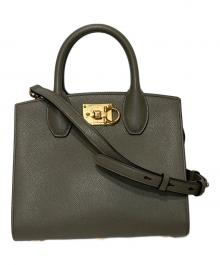 Salvatore Ferragamo（サルヴァトーレ フェラガモ）の古着「ガンチーニスタジオバッグ」｜グレージュ