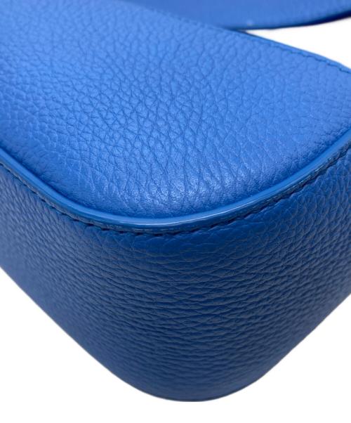 Ferragamo（フェラガモ）Ferragamo (フェラガモ) Borsa a spalla con cut out ブルーの古着・服飾アイテム