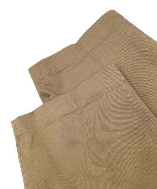 D.C.WHITE（ディーシーホワイト）D.C.WHITE (ディーシーホワイト) ノータックチノパン ベージュ サイズ:48の古着・服飾アイテム