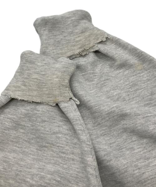 Champion（チャンピオン）Champion (チャンピオン) LOYOLAリバースウィーブスウェット グレー×グリーン サイズ:XLの古着・服飾アイテム