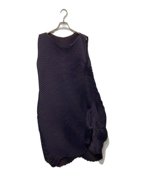 ISSEY MIYAKE（イッセイミヤケ）ISSEY MIYAKE (イッセイミヤケ) 3Dスチームストレッチプリーツノースリーブワンピース ブラウン×ブルー サイズ:2の古着・服飾アイテム