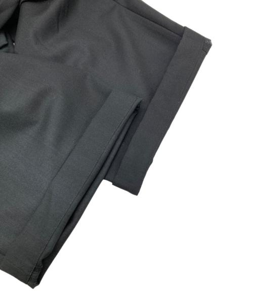 cornier（コルニエ）cornier (コルニエ) Super130's WORSTED WOOL 2-TUCK WIDE PANTS ブラック サイズ:Ｍの古着・服飾アイテム