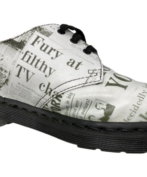 Dr.Martens（ドクターマーチン）Dr.Martens (ドクターマーチン) SEX PISTOLS (セックスピストルズ) 3ホールシューズ ホワイト サイズ:8の古着・服飾アイテム