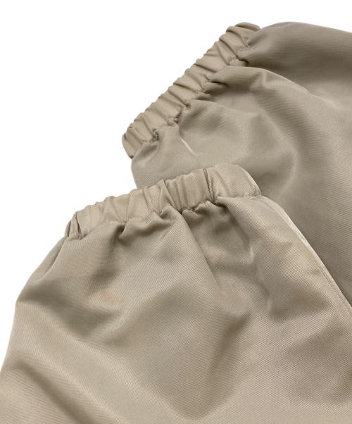 green label relaxing（グリーンレーベルリラクシング）green label relaxing (グリーンレーベルリラクシング) クルーネック ギャザー ブルゾン ベージュ サイズ:-の古着・服飾アイテム