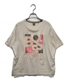 BOSS（ボス）の古着「ロゴTシャツ」｜ベージュ