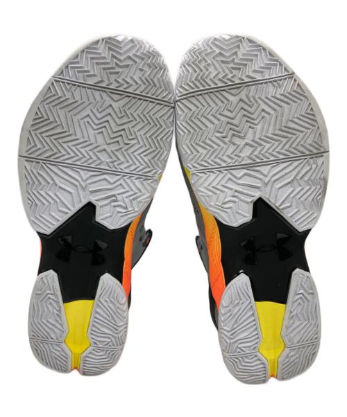 UNDER ARMOUR（アンダーアーマー）UNDER ARMOUR (アンダーアーマー) Curry 2 グレー サイズ:28.5の古着・服飾アイテム