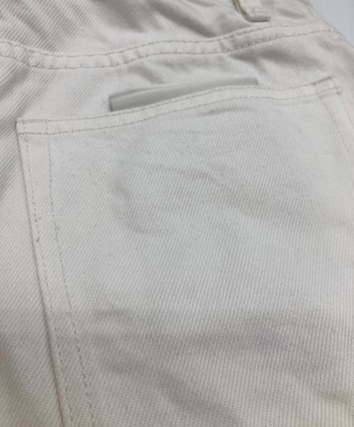 KITH（キス）KITH (キス) デニムパンツ ホワイト サイズ:25の古着・服飾アイテム