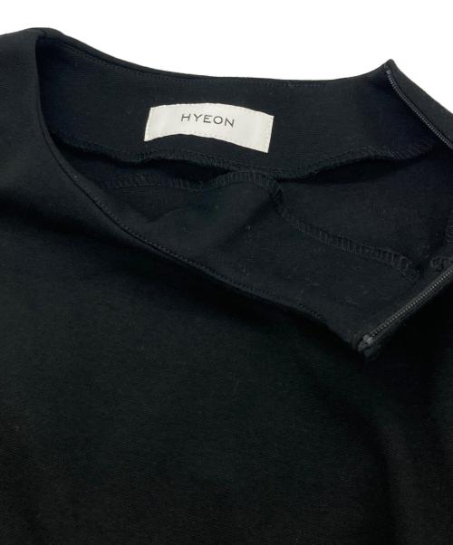 HYEON（ヘヨン）HYEON (ヘヨン) shoul tee ブラック サイズ:FREEの古着・服飾アイテム