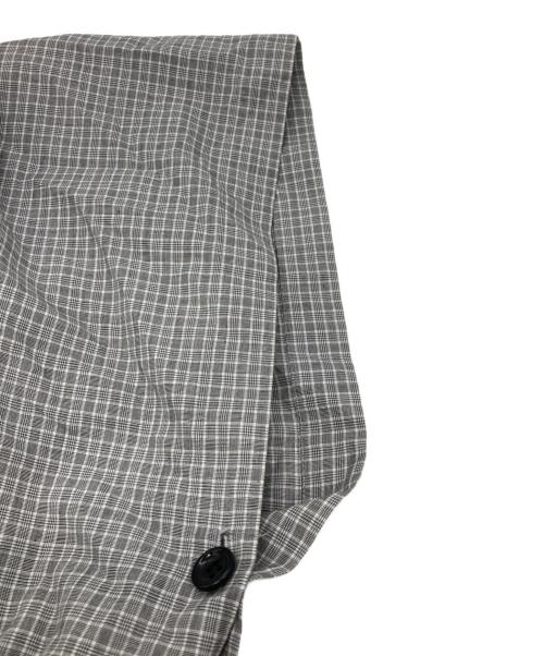 Edwina Horl（エドウィナ ホール）Edwina Horl (エドウィナ ホール) ポンチョ グレー サイズ:-の古着・服飾アイテム