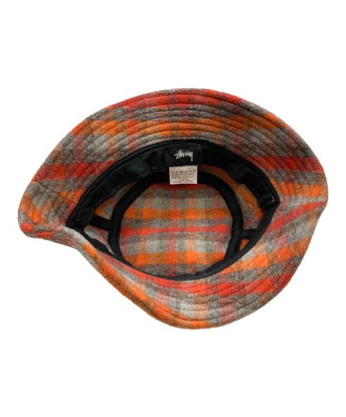 stussy（ステューシー）stussy (ステューシー) Brushed Plaid Bucket Hat レッド×グレーの古着・服飾アイテム