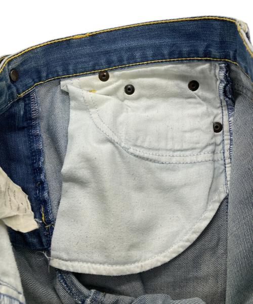 MIU MIU（ミュウミュウ）MIU MIU (ミュウミュウ) ブーツカットデニムパンツ インディゴ サイズ:29の古着・服飾アイテム