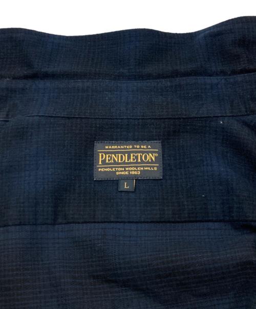 PENDLETON（ペンドルトン）PENDLETON (ペンドルトン) URBAN RESEARCH DOORS (アーバンリサーチドアーズ) 別注Guide Shirts ネイビー サイズ:Ｌの古着・服飾アイテム