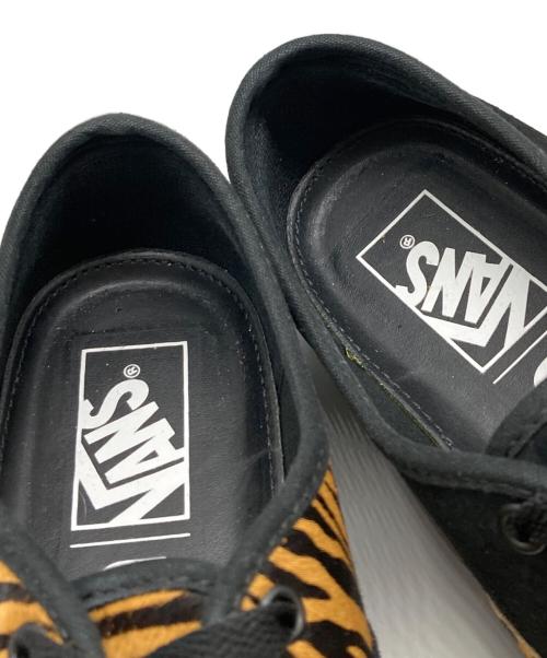 VANS（ヴァンズ）VANS (バンズ) BILLY'S (ビリーズ) 別注AUTHENTIC UPSIDE DOWN ブラック×ブラウン サイズ:25の古着・服飾アイテム