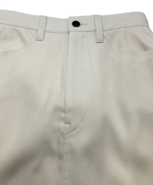 CLANE（クラネ）CLANE (クラネ) STRAIGHT LONG SKIRT ホワイトの古着・服飾アイテム