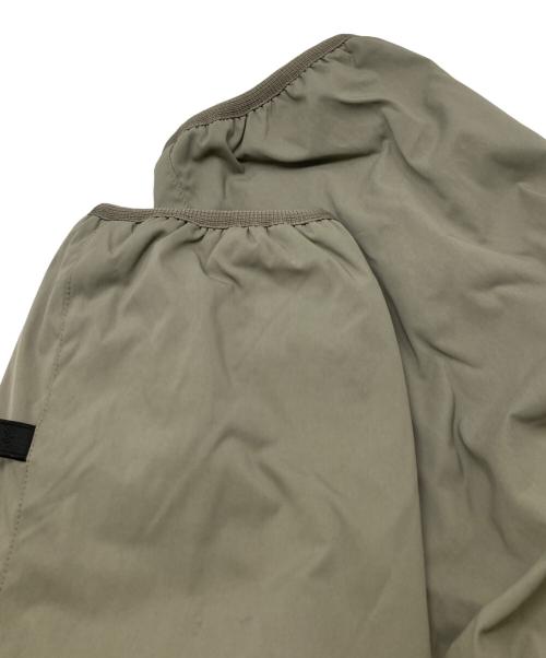 DAIWA PIER39（ダイワ ピア39）DAIWA PIER39 (ダイワ ピア39) TECH REVERSIBLE MIL ECWCS STAND JACKET カーキ サイズ:Ｍの古着・服飾アイテム