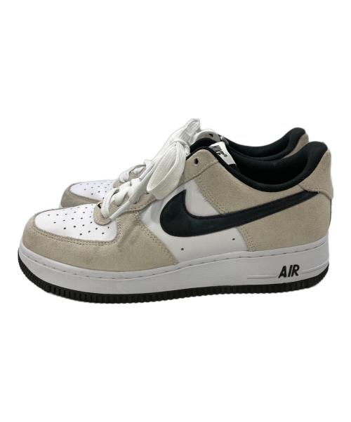 NIKE（ナイキ）NIKE (ナイキ) Air Force 1 '07 LV8 ホワイト サイズ:26の古着・服飾アイテム