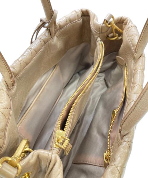 MIU MIU（ミュウミュウ）MIU MIU (ミュウミュウ) TRAPU 2WAYショルダーバッグ ベージュの古着・服飾アイテム