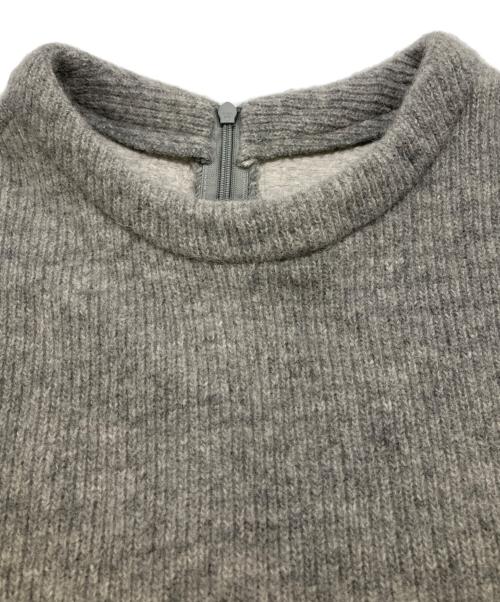 BEARDSLEY（ビアズリー）BEARDSLEY (ビアズリー) ジレセットギャザーカフスシャツ ホワイト×グレー サイズ:Fの古着・服飾アイテム