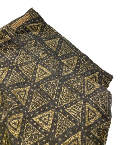 Ocean Pacific（オーシャンパシフィック）Ocean Pacific (オーシャンパシフィック) 総柄ハーフパンツ ブラック×ベージュ サイズ:Ｍの古着・服飾アイテム