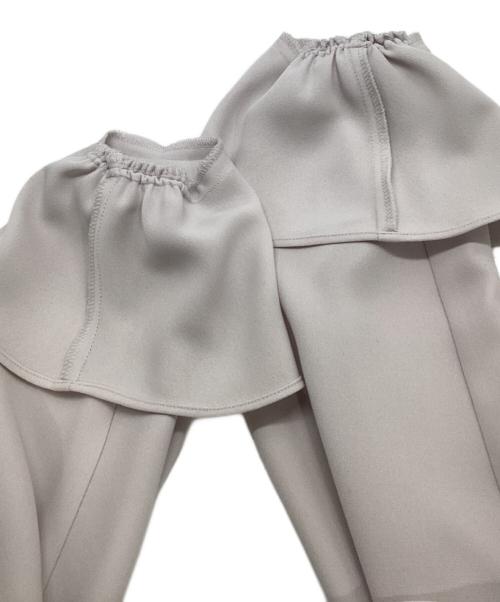 NOLLEY'S sophi（ノーリーズソフィー）NOLLEY'S sophi (ノーリーズソフィー) バックサテンラッフルブラウス グレー サイズ:38の古着・服飾アイテム