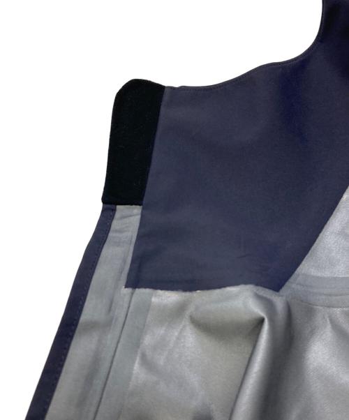 ARC'TERYX（アークテリクス）ARC'TERYX (アークテリクス) Beta Jacket ブラックサファイア サイズ:Sの古着・服飾アイテム