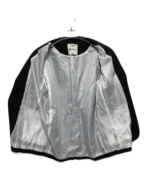 Fano Studios（ファノ ストゥディオズ）Fano Studios (ファノ ストゥディオズ) ステッチテーラードジャケット ブラック サイズ:Ｌ 未使用品の古着・服飾アイテム