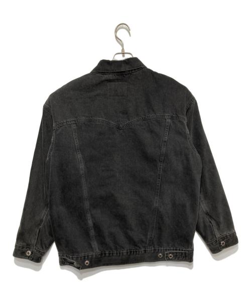 LEVI'S（リーバイス）LEVI'S (リーバイス) 裏キルティングデニムジャケット ブラック サイズ:Sの古着・服飾アイテム