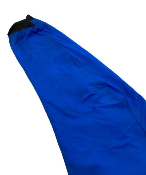 ARC'TERYX（アークテリクス）ARC'TERYX (アークテリクス) BEAMS (ビームス) 別注ATOM LT HOODY ブルー×ブラック サイズ:Sの古着・服飾アイテム