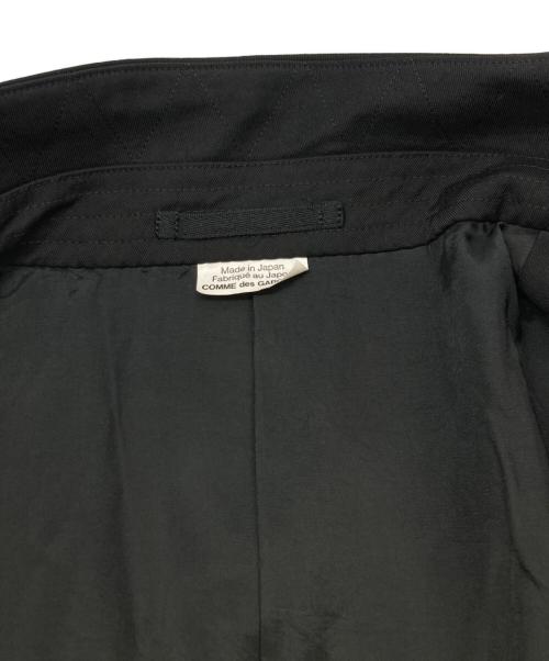 COMME des GARCONS HOMME PLUS（コムデギャルソンオムプリュス）COMME des GARCONS HOMME PLUS (コムデギャルソンオムプリュス) デザインテーラードジャケット ブラック サイズ:Mの古着・服飾アイテム