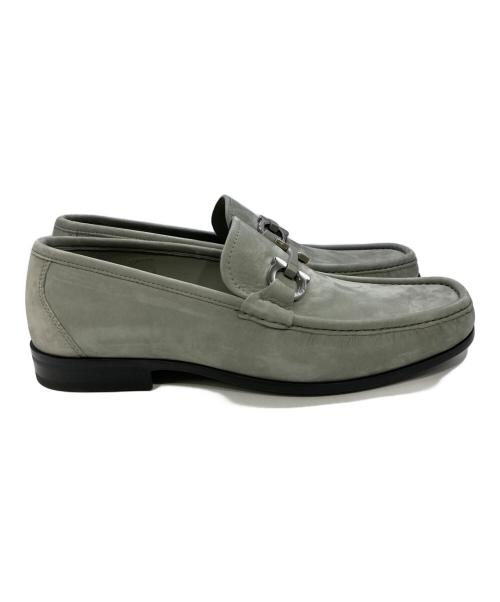 Ferragamo（フェラガモ）Ferragamo (フェラガモ) GRANDIOSO 2ローファー グレー サイズ:8の古着・服飾アイテム