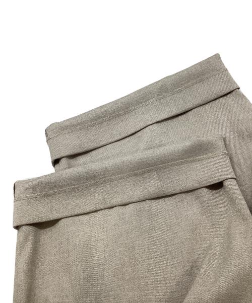 FRAY ID（フレイ アイディー）FRAY ID (フレイ アイディー) スリータックハイウエストワイドパンツ ベージュ サイズ:1の古着・服飾アイテム