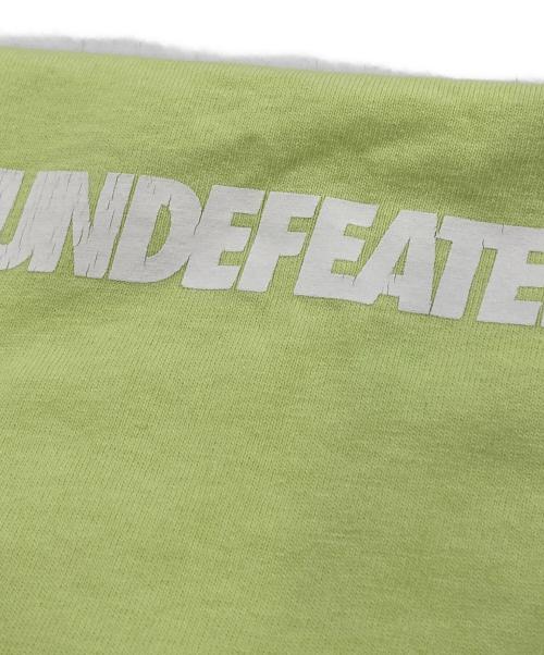 UNDEFEATED（アンディフィーテッド）UNDEFEATED (アンディフィーテッド) ロゴプリントTシャツ 黄緑 サイズ:Ｌの古着・服飾アイテム