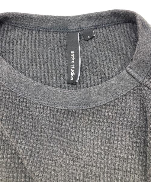 entire studios（エンタイアスタジオ）entire studios (エンタイアスタジオ) THERMAL LONG SLEEVE グレー サイズ:Sの古着・服飾アイテム