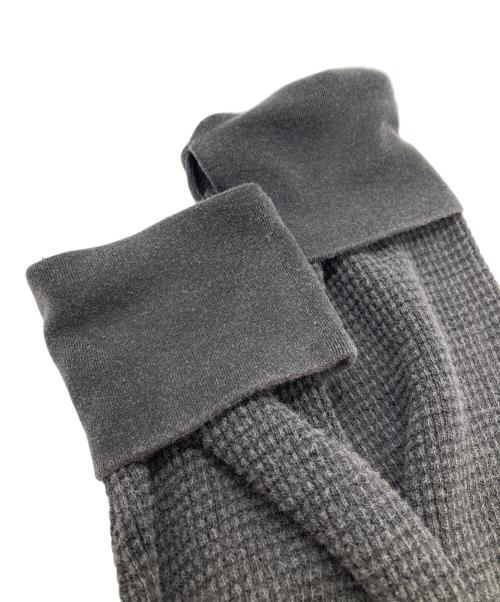 entire studios（エンタイアスタジオ）entire studios (エンタイアスタジオ) THERMAL LONG SLEEVE グレー サイズ:Sの古着・服飾アイテム