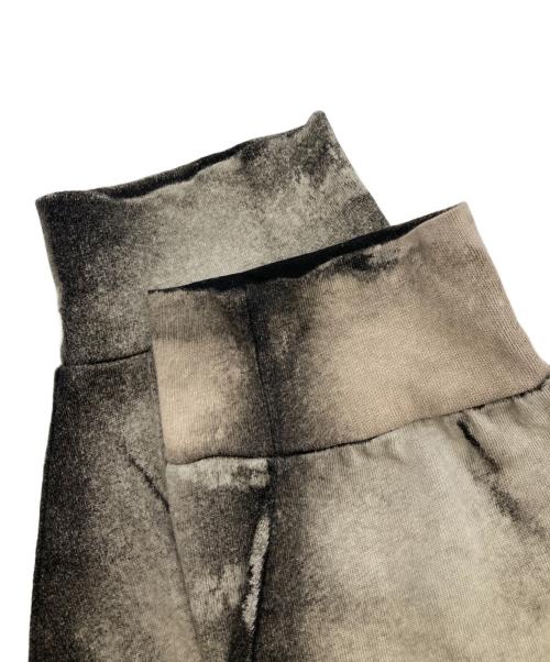 TEPPEI FURUYAMA（テッペイフルヤマ）TEPPEI FURUYAMA (テッペイフルヤマ) 加工プリントカットソー グレー×ピンク サイズ:2の古着・服飾アイテム