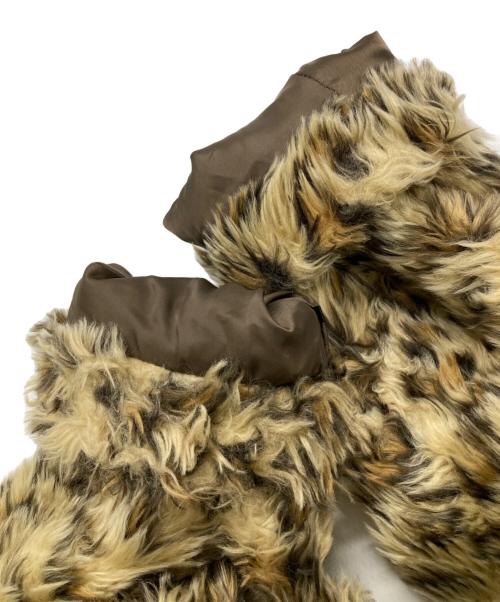 ROSE BUD（ローズバッド）ROSE BUD (ローズバッド) フェイクファーショートコート ベージュ サイズ:Fの古着・服飾アイテム