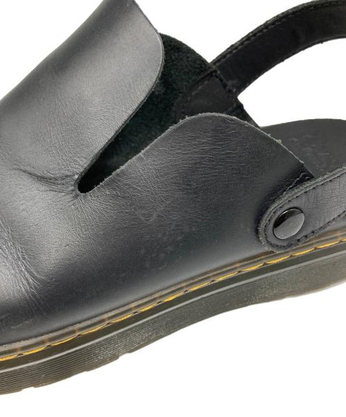 Dr.Martens（ドクターマーチン）Dr.Martens (ドクターマーチン) CARLSON サンダル ブラック サイズ:UK9の古着・服飾アイテム