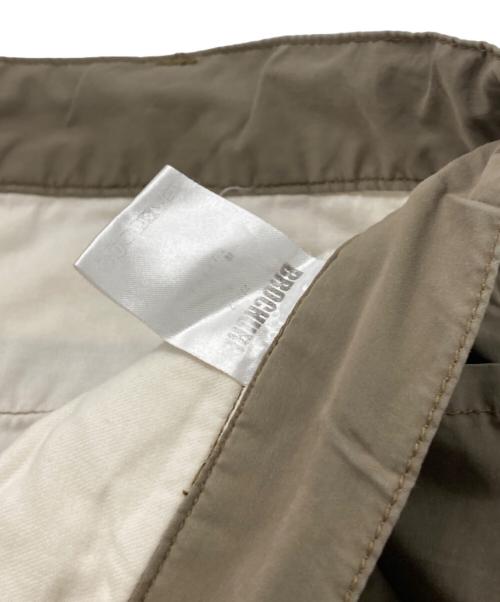 BROCHURE（ブローシュアー）BROCHURE (ブローシュアー) PHOTOGRAPHER PANTS ベージュ サイズ:1の古着・服飾アイテム