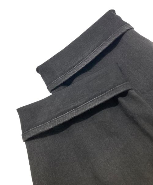 YANUK（ヤヌーク）YANUK (ヤヌーク) ワイドストレートRoomyデニムパンツ ブラック サイズ:Ｌの古着・服飾アイテム