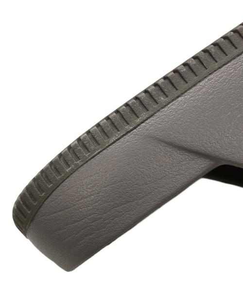 NIKE（ナイキ）NIKE (ナイキ) Calm Slide グレー サイズ:M9/W10の古着・服飾アイテム