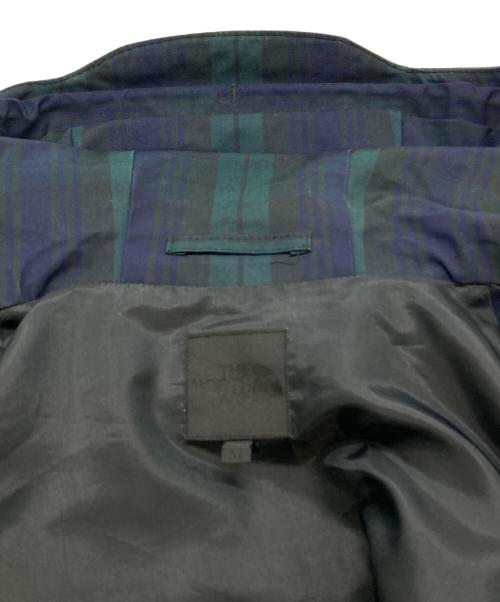 THE NORTH FACE BLACK LABEL（ザ・ノースフェイス ブラックレーベル）THE NORTH FACE BLACK LABEL (ザ・ノースフェイス ブラックレーベル) フーデッドジャケット ネイビー×グリーン サイズ:Ｍの古着・服飾アイテム