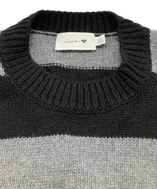 COACH（コーチ）COACH (コーチ) オーバーサイズド セーター ブラック×グレー サイズ:Ｍの古着・服飾アイテム