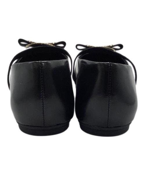 Ferragamo（フェラガモ）Ferragamo (フェラガモ) ヴァラリボンフラットパンプス ブラック サイズ:5 1/2の古着・服飾アイテム