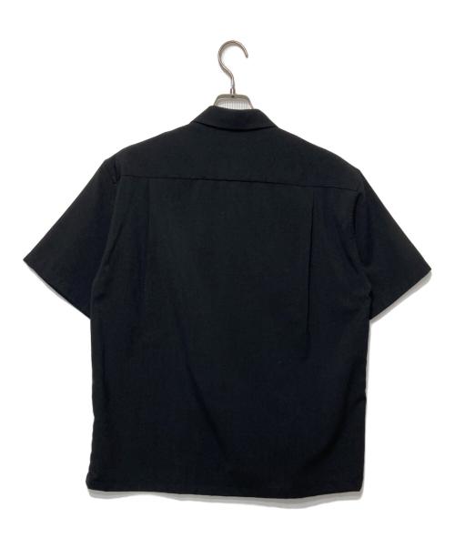 BEAUTY&YOUTH（ビューティーアンドユース）BEAUTY&YOUTH (ビューティーアンドユース) ウーステッド フォルム ショートスリーブ シャツ ブラック サイズ:Sの古着・服飾アイテム