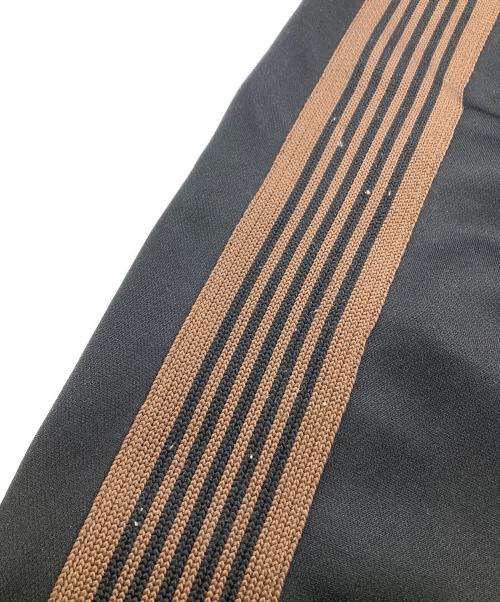 Needles（ニードルズ）Needles (ニードルズ) EDIFICE (エディフィス) 別注TRACK PANT ブラック×ブラウン サイズ:XSの古着・服飾アイテム