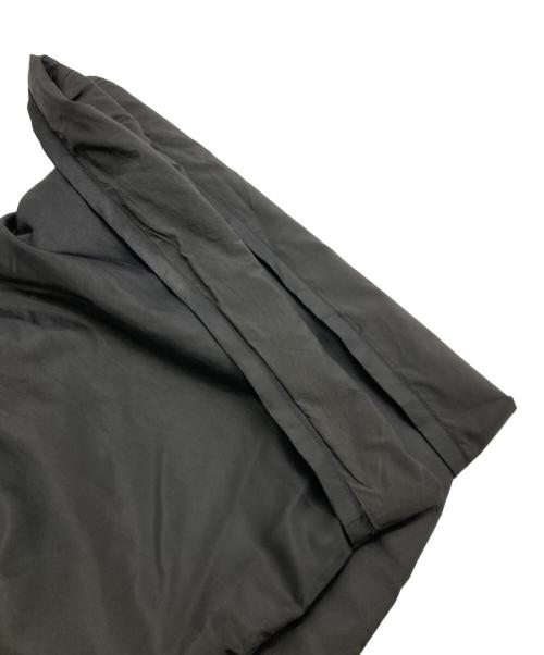 FOG ESSENTIALS（フィアオブゴッド エッセンシャル）FOG ESSENTIALS (フィアオブゴッド エッセンシャル) ナイロンショーツ ブラック サイズ:Ｌの古着・服飾アイテム