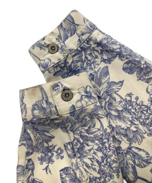 Eddie Bauer（エディーバウアー）Eddie Bauer (エディーバウアー) フラワープリントジャケット ホワイト×ブルー サイズ:Ｍの古着・服飾アイテム