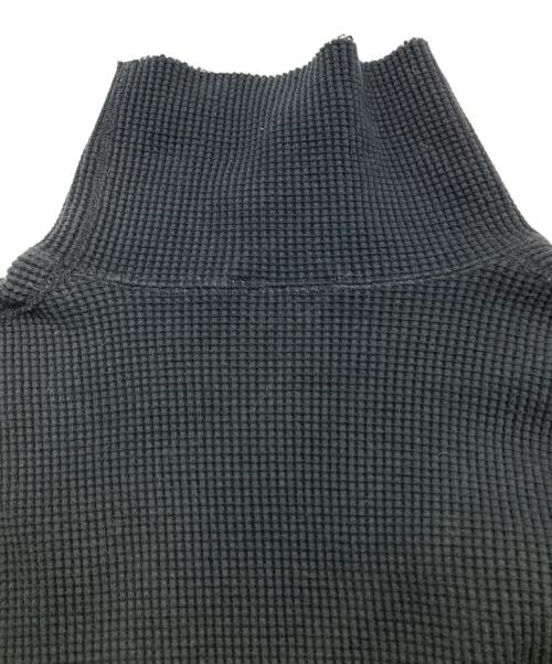 PHEENY（フィーニー）PHEENY (フィーニー) T/C BIG WAFFLE HIGH NECK L/S ブラック サイズ:Fの古着・服飾アイテム
